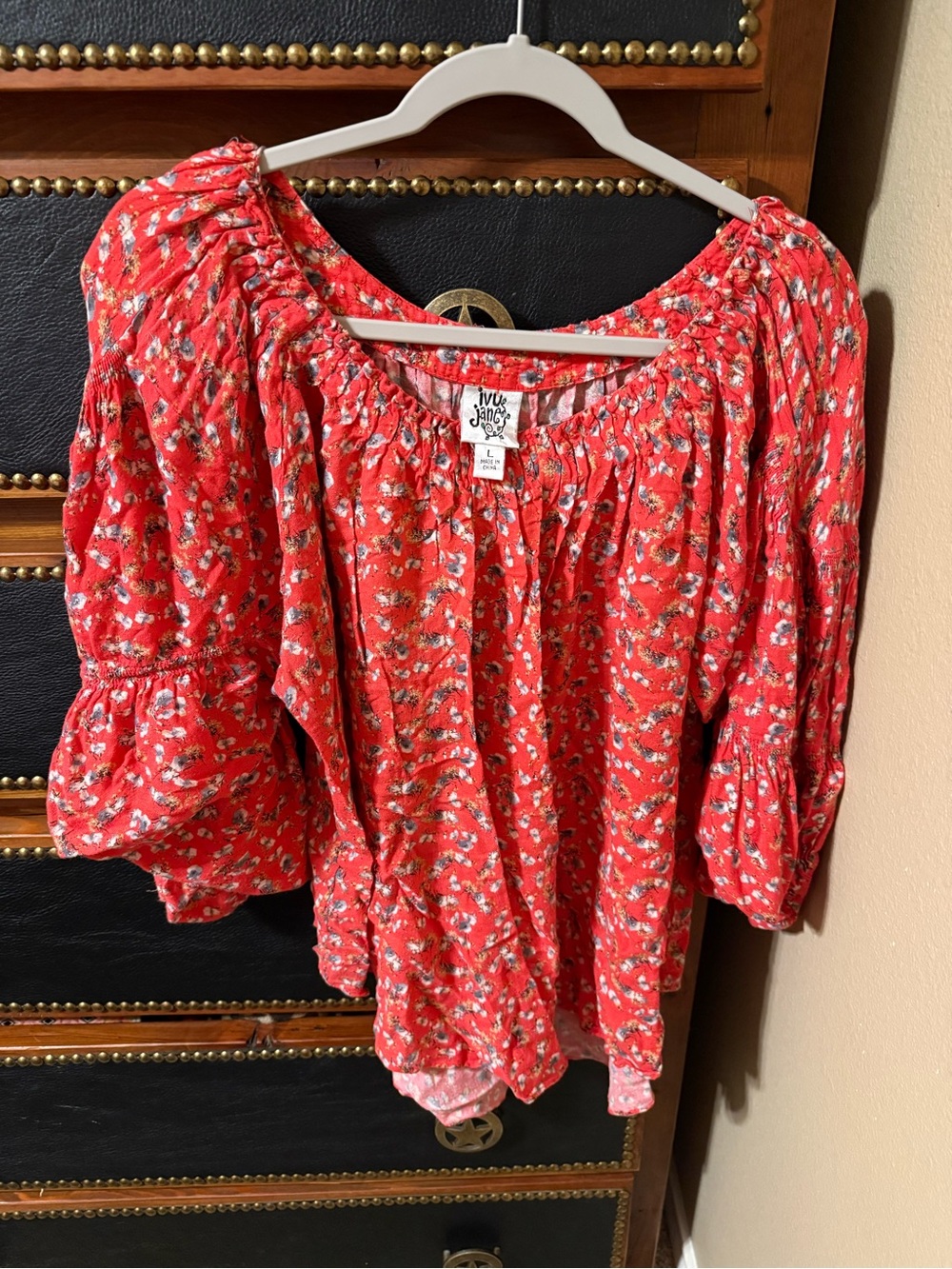 ivy jane Red Floral Peasant Blouse with Puff Sleeves